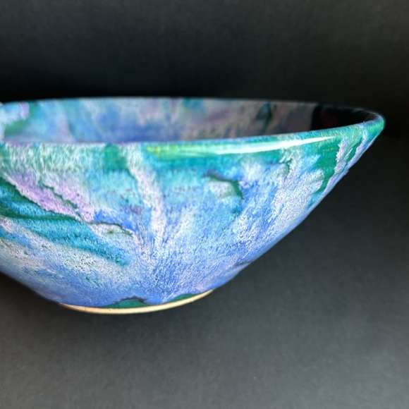 Artist Signed Studio Art Pottery Bowl Forest Green Purple Lavender Glaze 8” - Picture 5 of 9